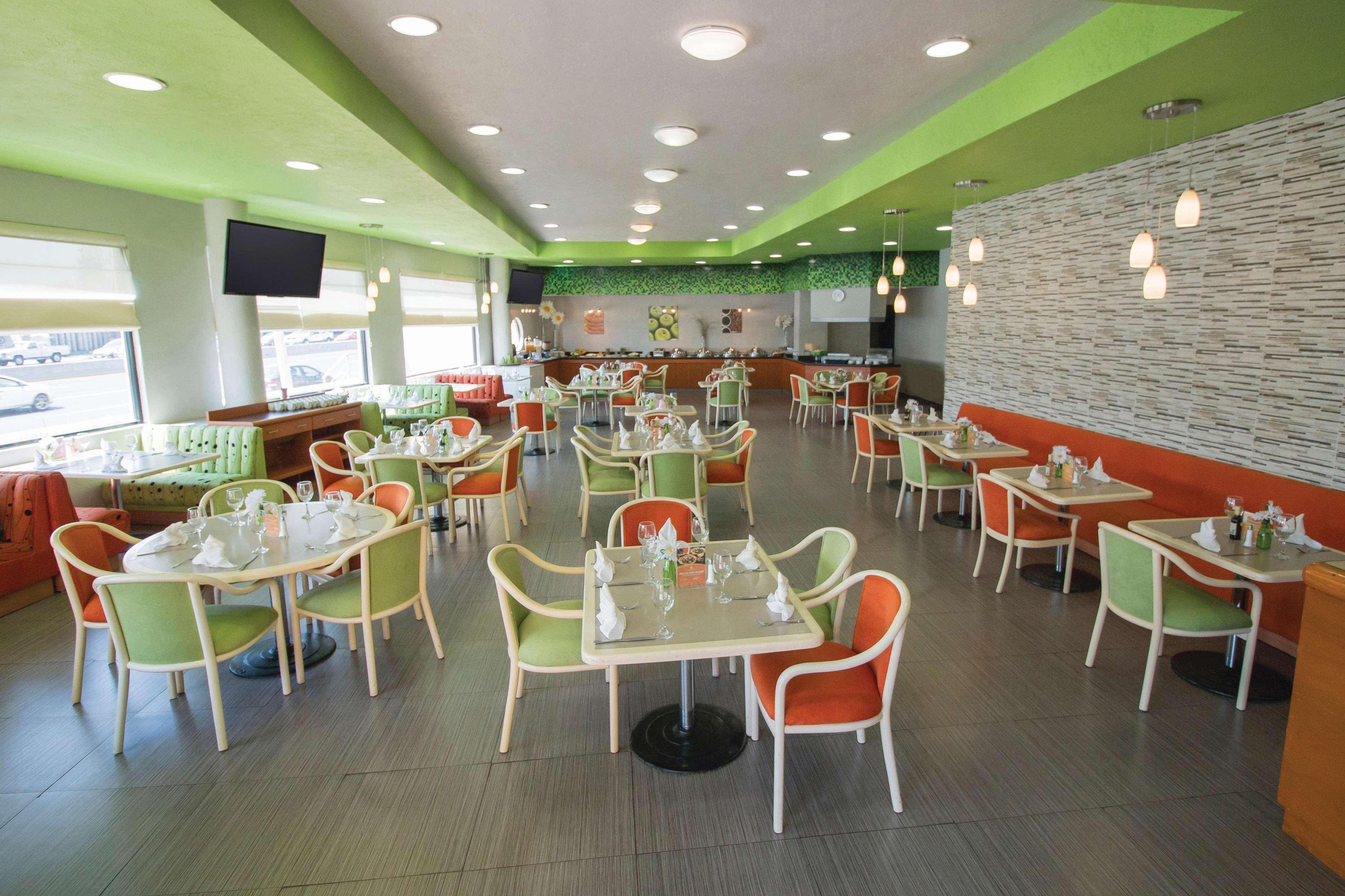 Chn Hotel Monterrey Norte, Trademark Collection By Wyndham Buitenkant foto