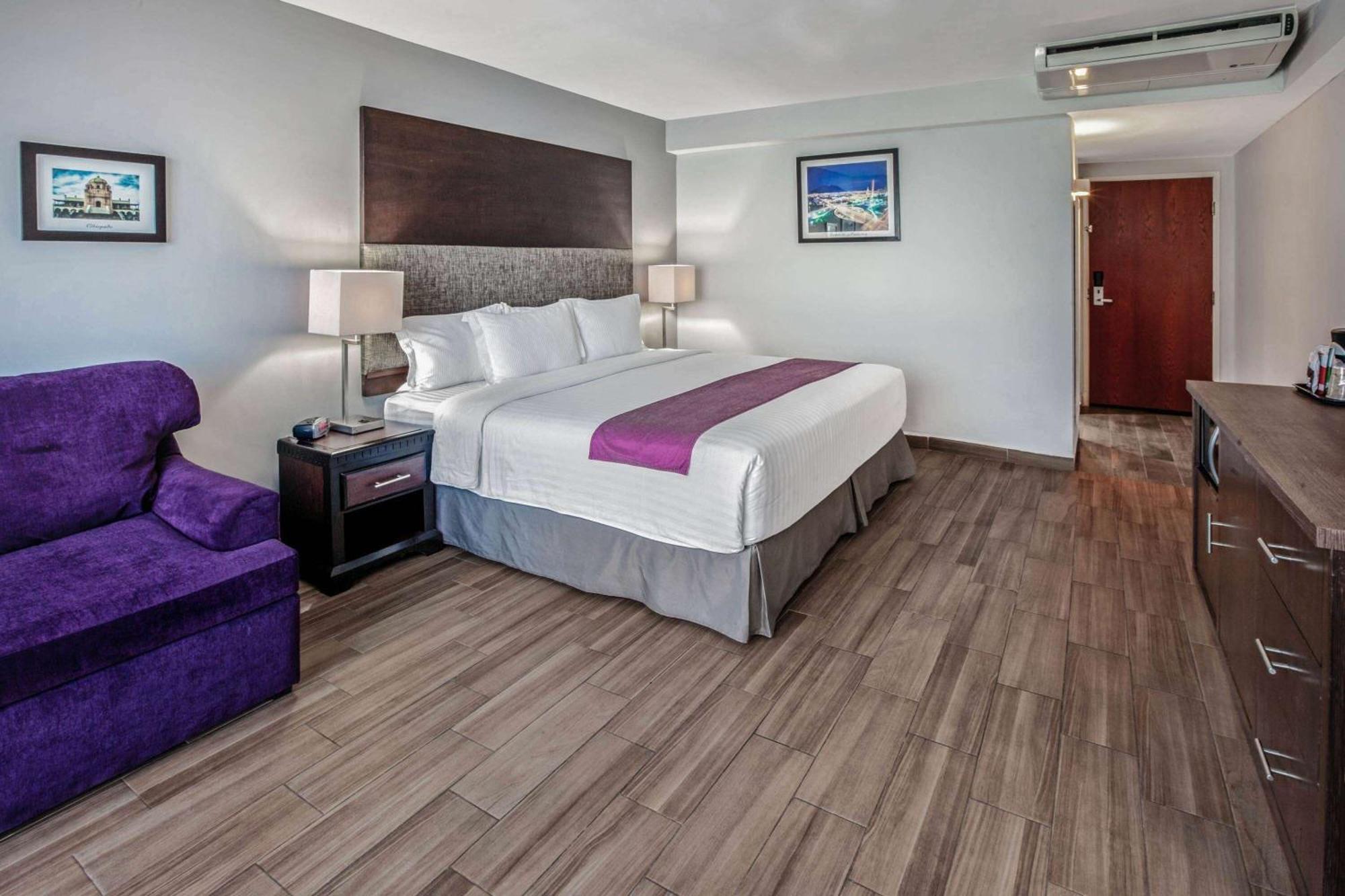 Chn Hotel Monterrey Norte, Trademark Collection By Wyndham Buitenkant foto